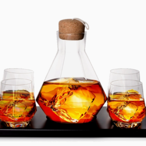 whiskey diamond decanter & 4 diamond glasses with mahogany tray